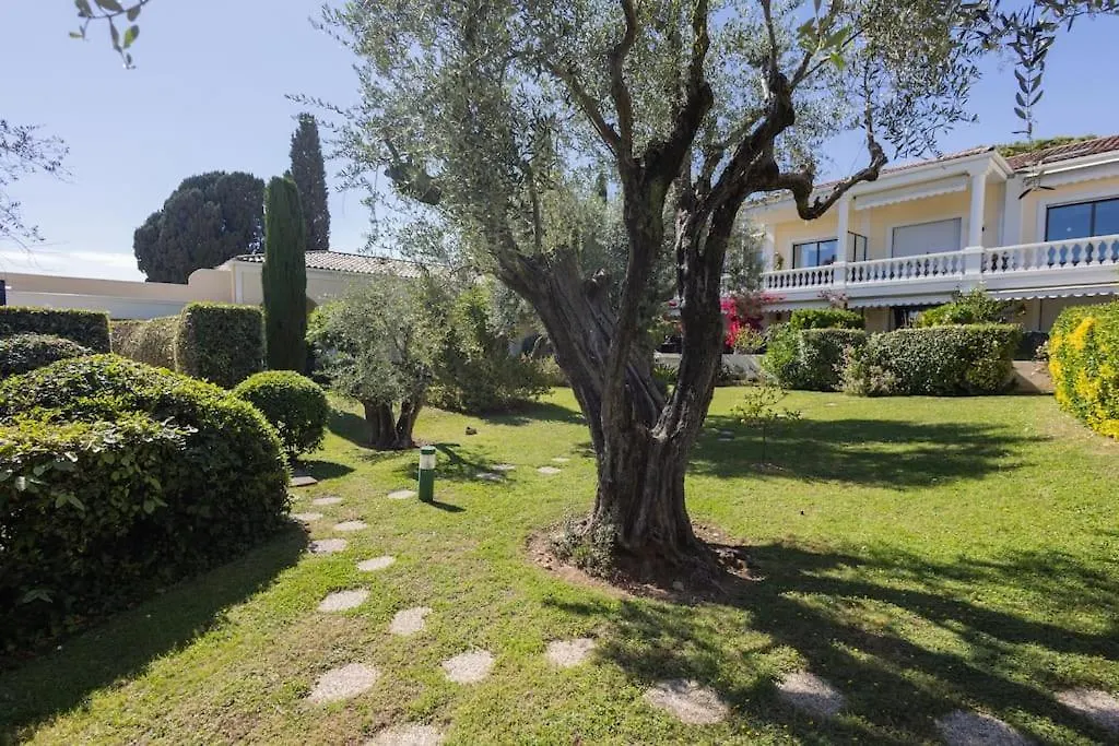 Adorable 2P Avec Piscine Cannes Apartment